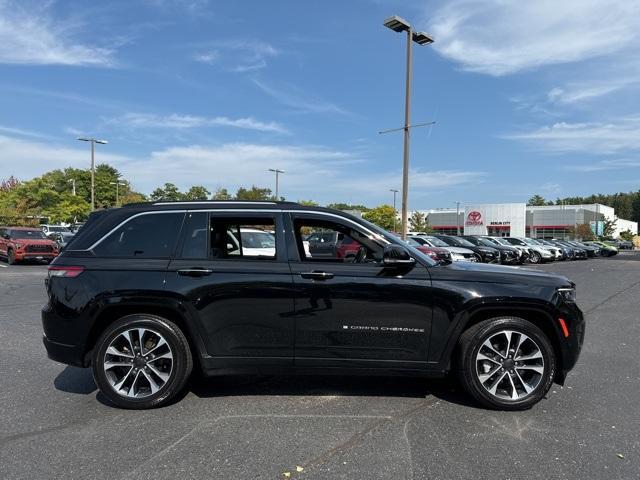 2023 jeep grand cherokee overland