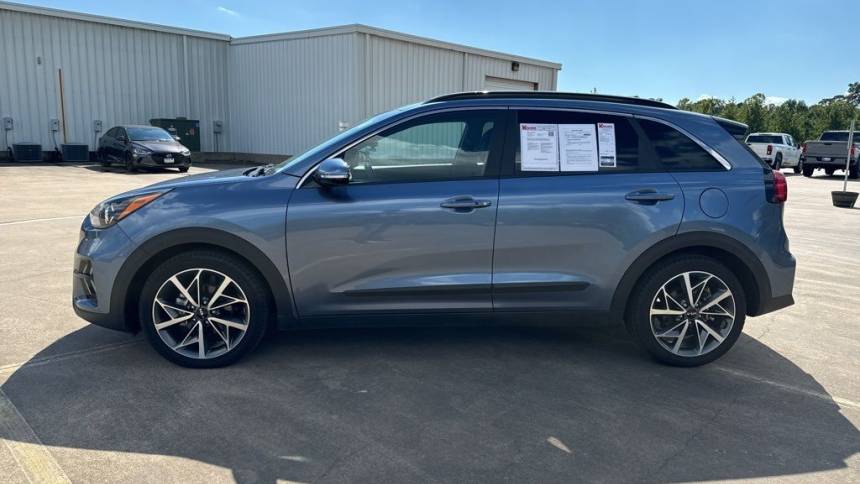 2022 kia niro touring special edition