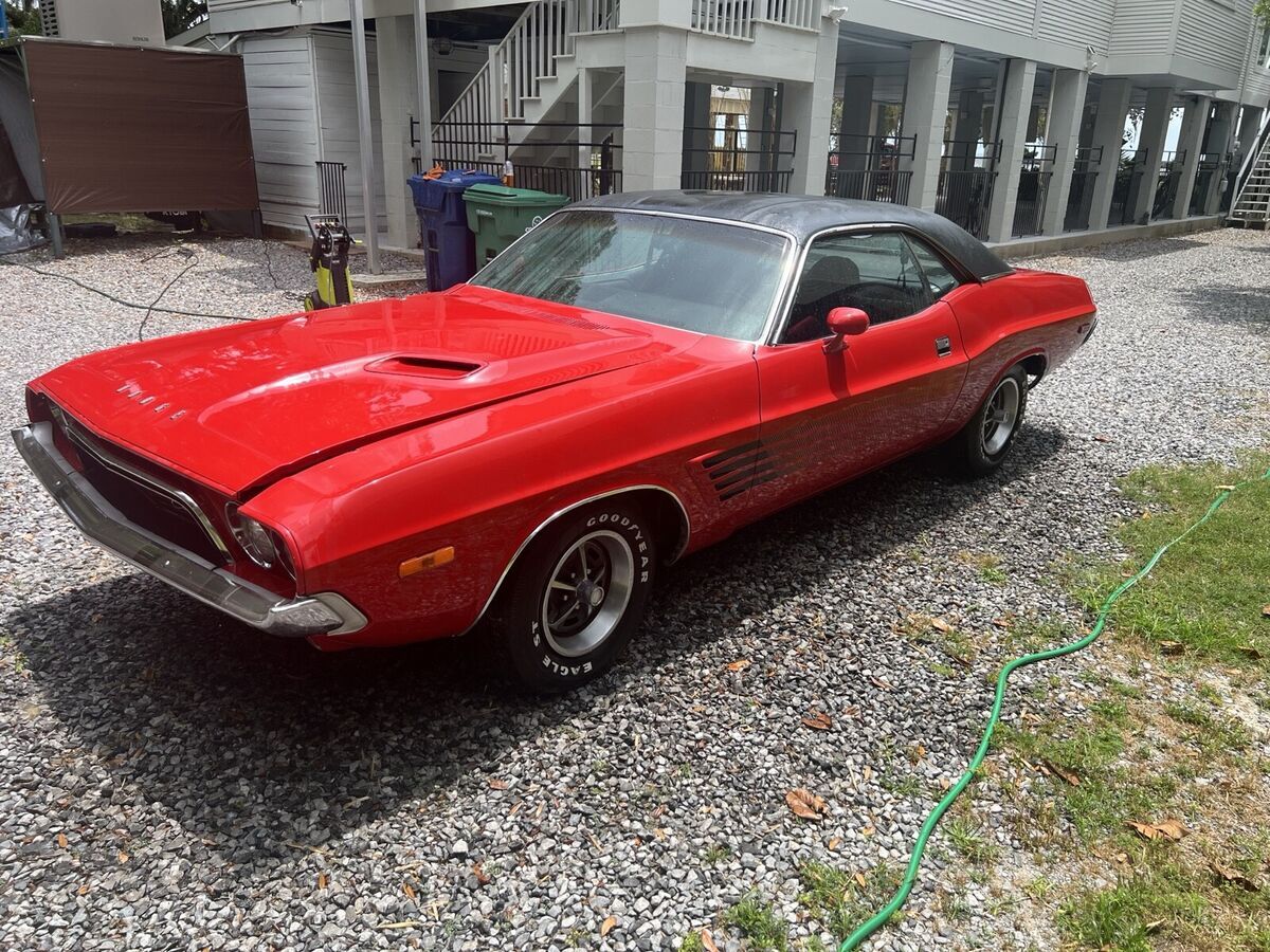 1974 dodge challenger red ralley