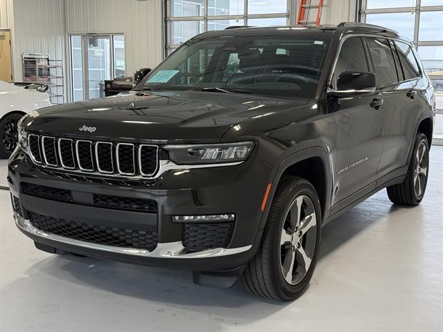 2023 jeep grand cherokee l limited