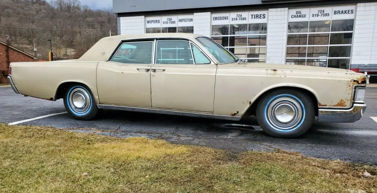 1968 lincoln continental 462 suicide sedan no reserve