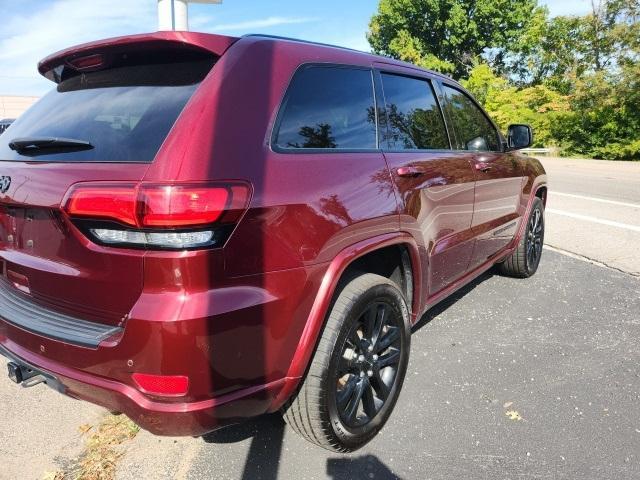 2020 jeep grand cherokee altitude