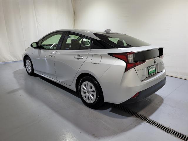 2022 toyota prius l