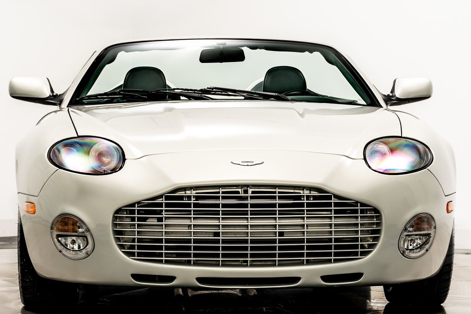 2003 aston martin db ar1
