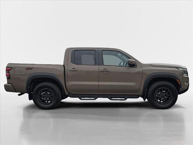2022 nissan frontier pro-4x