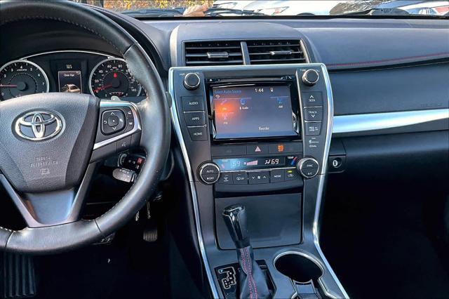 2015 toyota camry xse