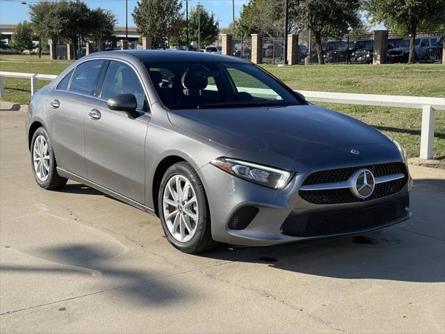 2022 mercedes-benz a-class a 220