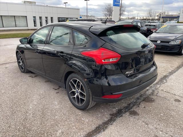 2017 ford focus sel