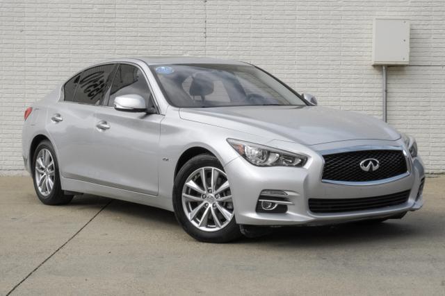 2017 infiniti q50 base