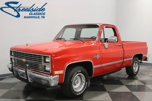 nice/original low miles, great colors, super clean, 5.0l v8, 700r4 trans, sweet!