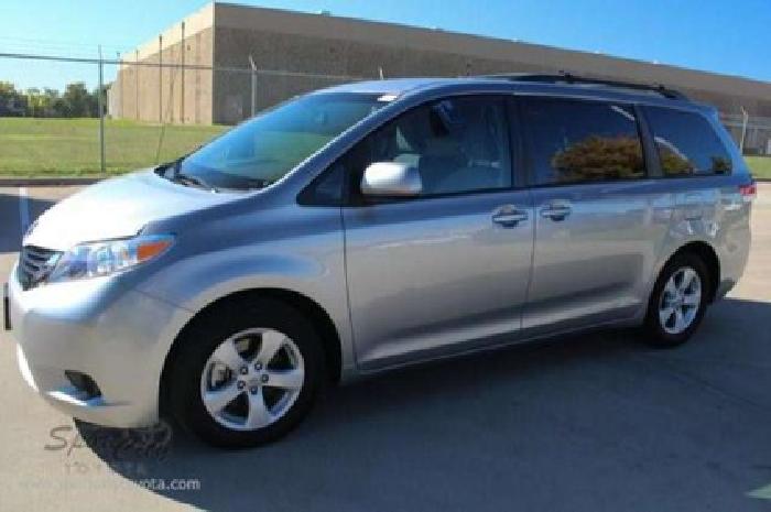 2011 toyota sienna le in dallas, tx