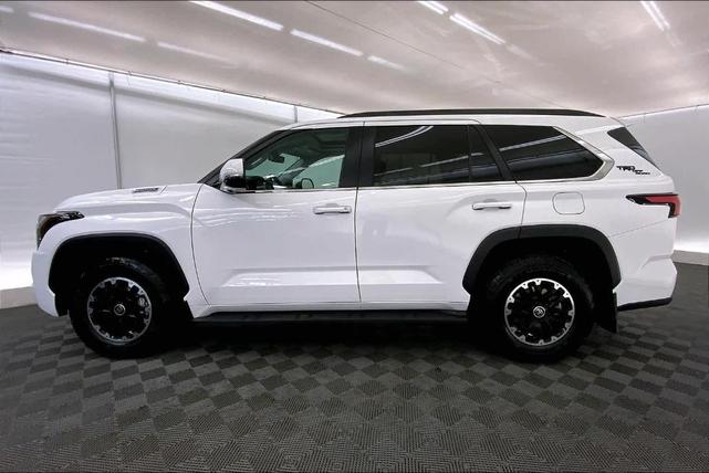 2024 toyota sequoia sr5
