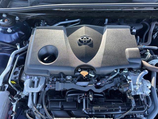 2021 toyota camry le