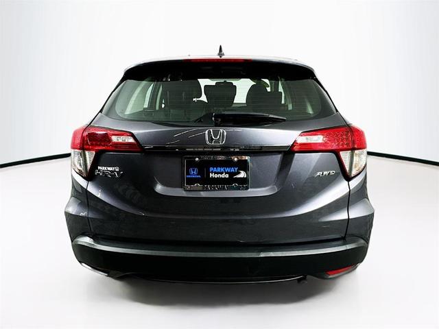 2022 honda hr-v lx