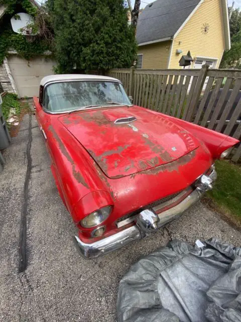 ford thunderbird 1955 - yes, the engine runs!
