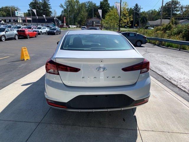 used 2019 hyundai elantra se sedan lakewood, ny 14750 for sale in lakewood, new york
