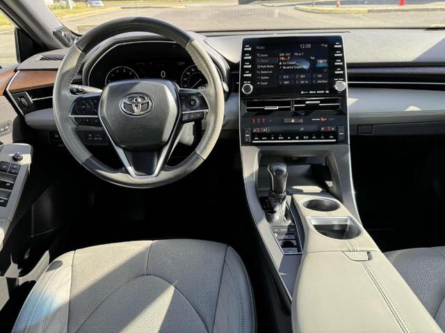 2020 toyota avalon limited