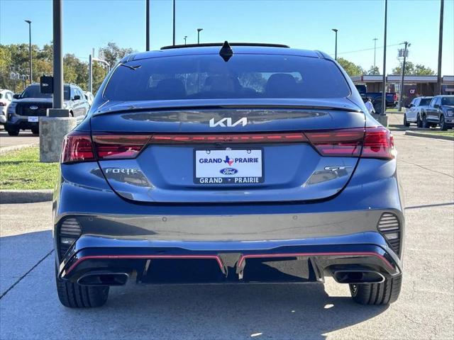 2022 kia forte gt