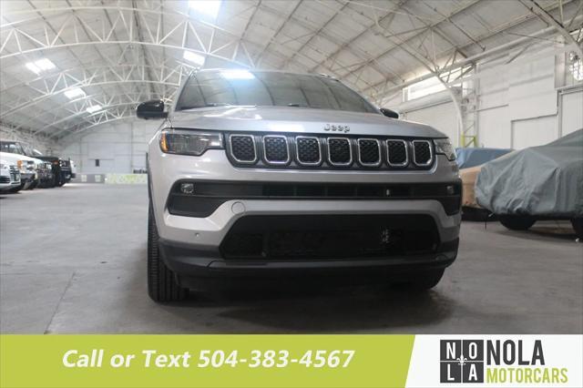 2023 jeep compass latitude lux