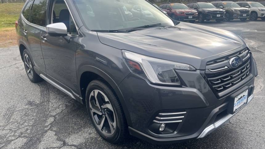 2024 subaru forester touring