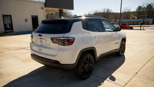 2024 Jeep Compass latitude