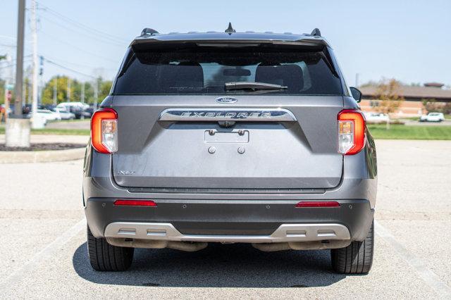 2021 ford explorer xlt