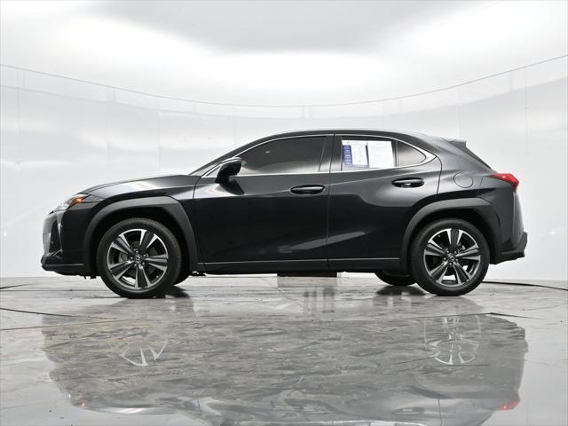 2021 lexus ux 200 base