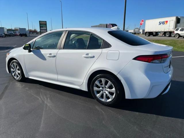 2021 toyota corolla le