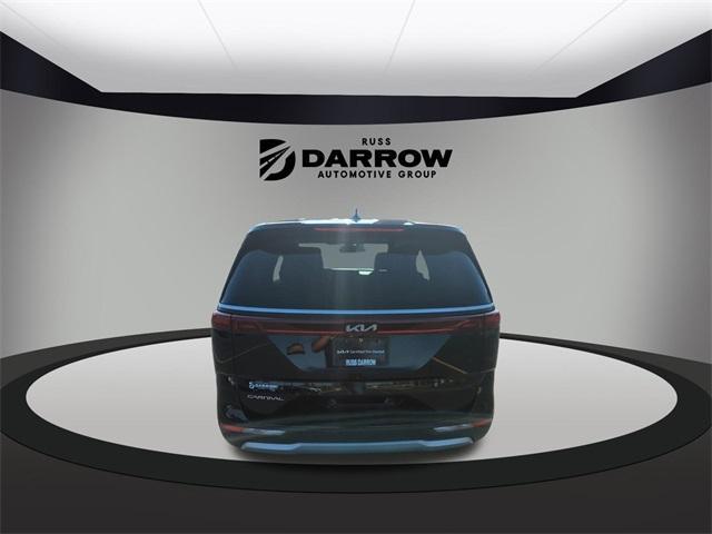 2023 kia carnival lx
