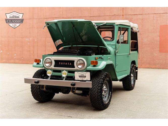 1973 toyota land cruiser in milford, michigan