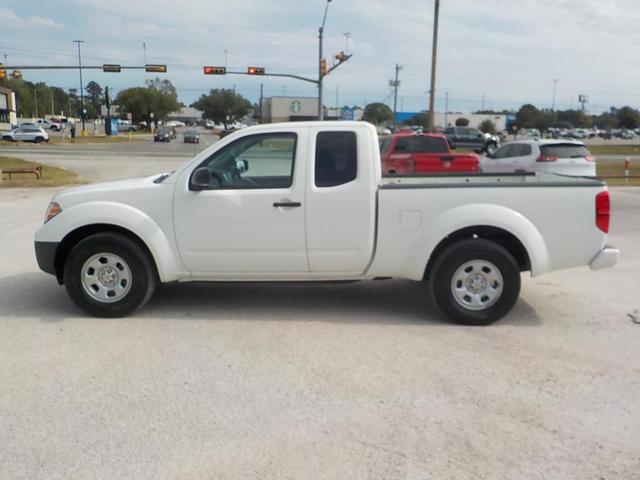2021 nissan frontier s