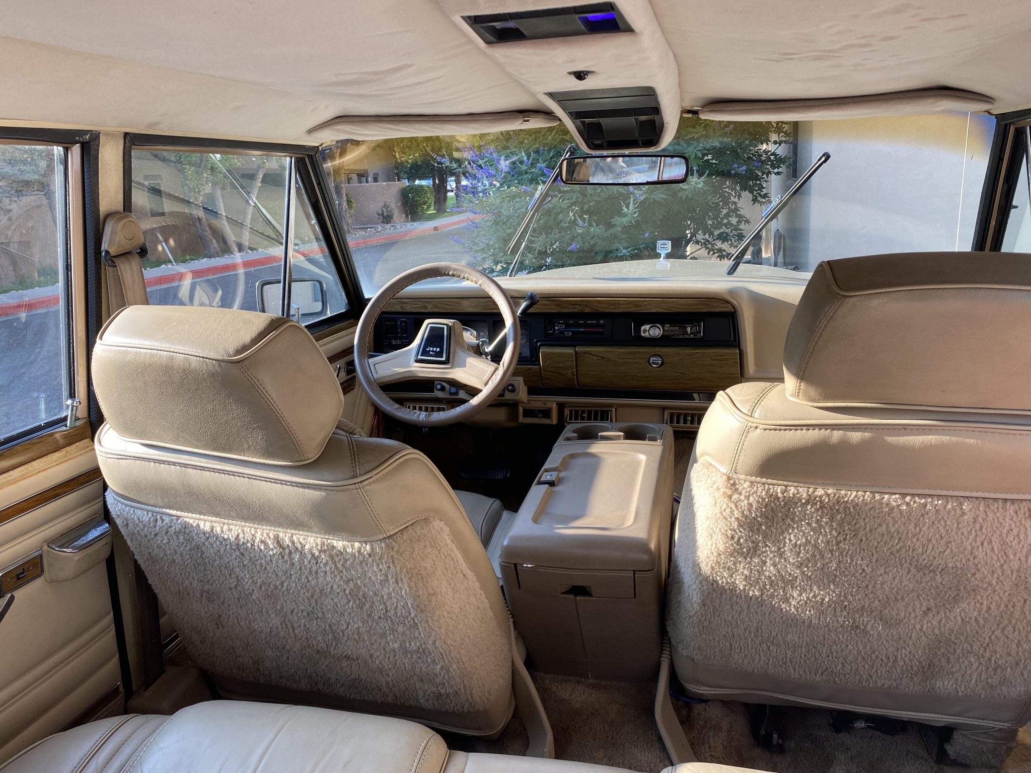 1990 jeep grand wagoneer