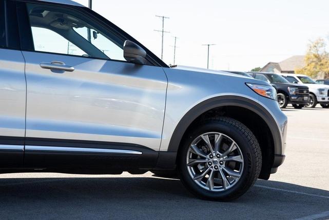 2021 ford explorer xlt