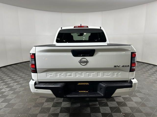 2023 nissan frontier sv