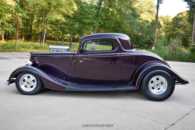1934 ford model 40 3-window coupe