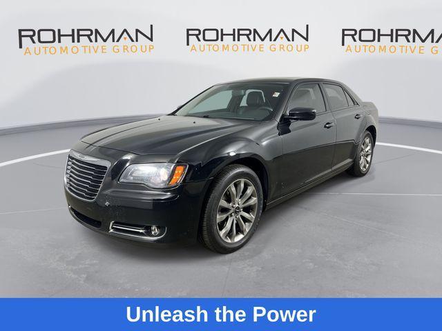 2014 chrysler 300 s