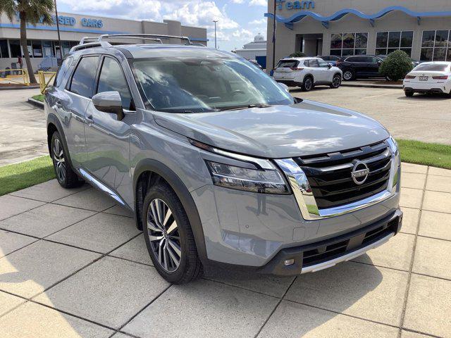 2022 nissan pathfinder platinum 2wd