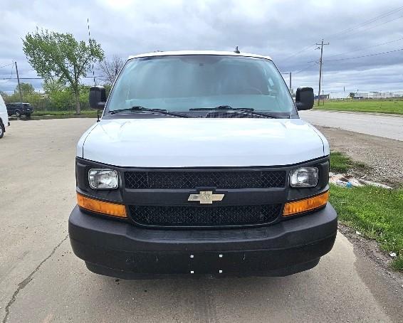2017 chevrolet express 3500 work van