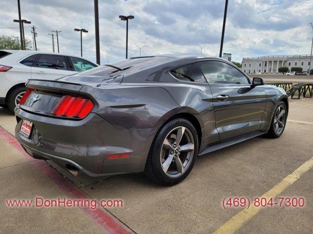 2016 ford mustang v6