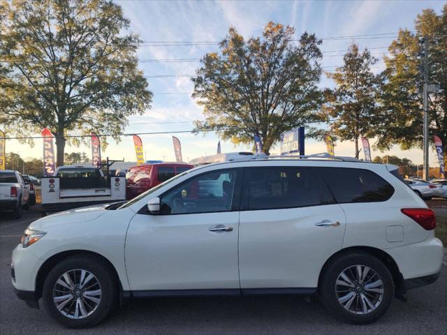 2018 nissan pathfinder sv