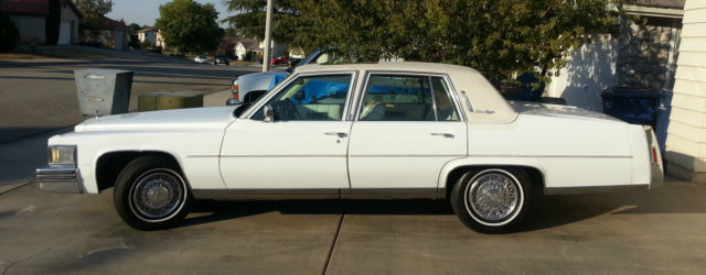 1979 cadillac fleetwood brougham sedan 4-door 7.0l ( low mileage )