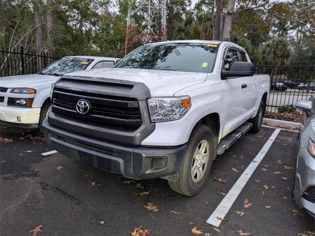 2014 toyota tundra sr5