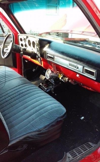 1975 chevrolet c-10 w/ a '70 396ci punched out to 402ci, muncie m22, 4-spd trans