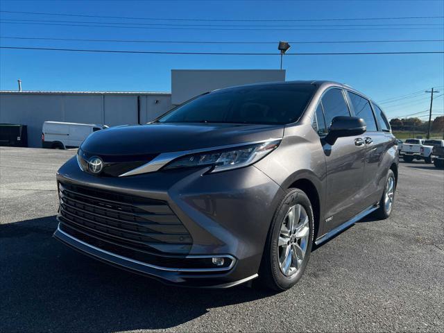 2021 toyota sienna limited 7-passenger