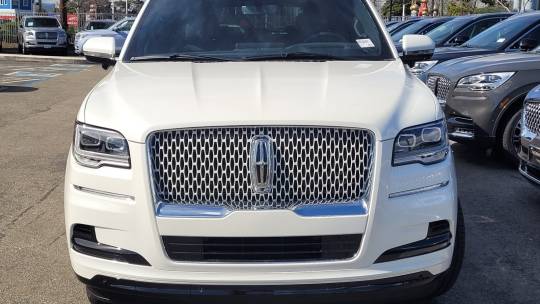 2024 Lincoln Navigator