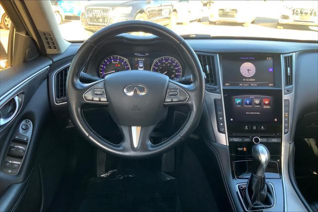 2015 infiniti q50 base