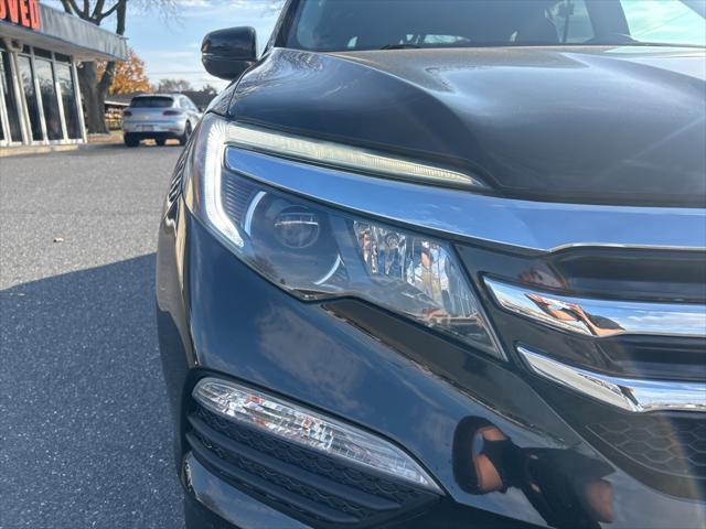 2017 honda pilot elite
