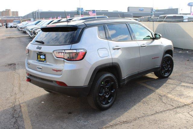 2023 jeep compass trailhawk
