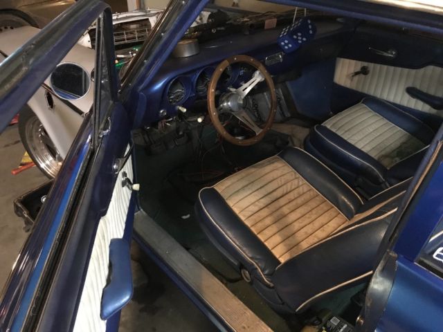 no reserve!!! 1962 ford fairlane 2 door sedan, roller, no engine/transmission