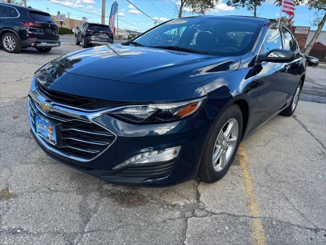 2022 chevrolet malibu fwd lt